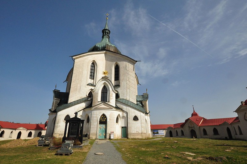 ゼレナー・ホラのネポムークの聖ヨハネ巡礼教会