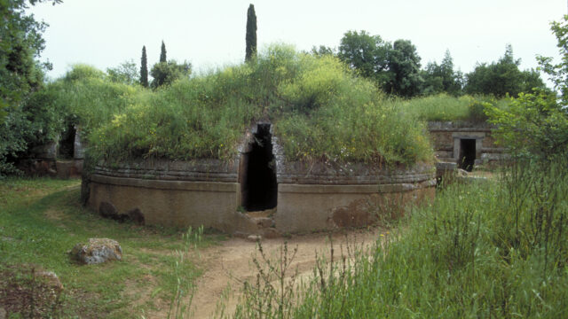 チェルヴェテリとタルキニアのエトルリア古代都市群