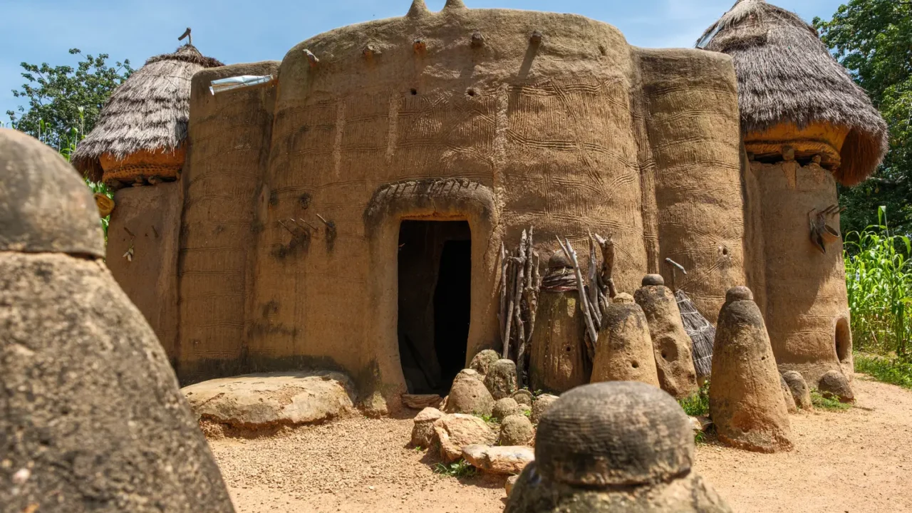 クタマク、バタマリバ人の土地